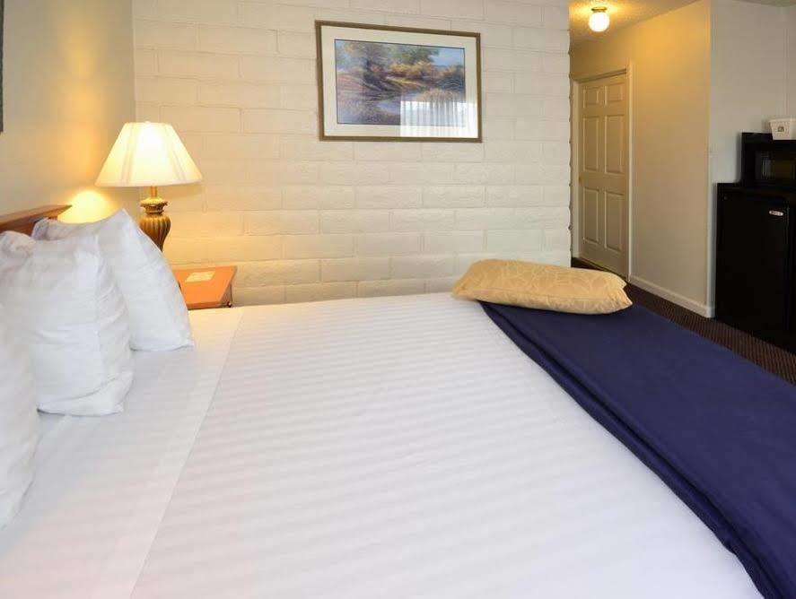 Trailside Inn Alturas Dış mekan fotoğraf